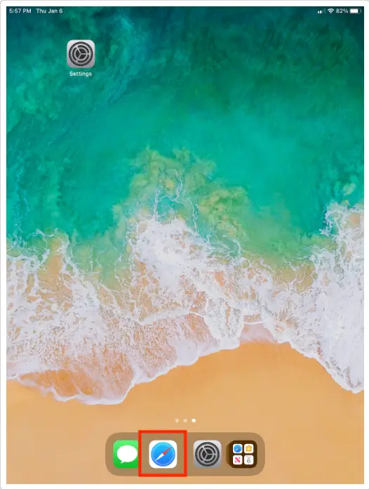 iPad home screen with Settings and Safari app icons visible, Safari icon highlighted for Mirah tablet configuration.